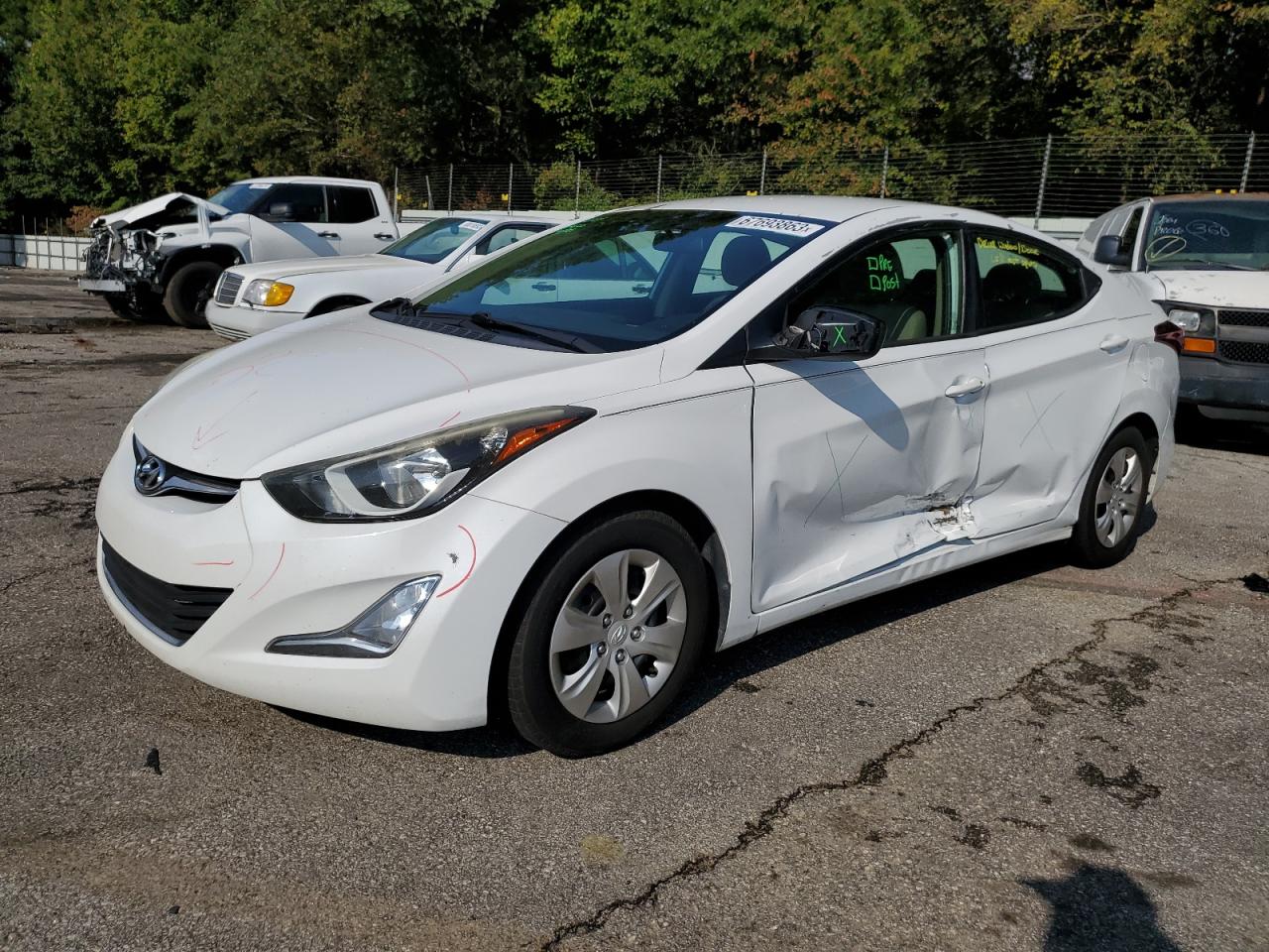 Hyundai Elantra 2016