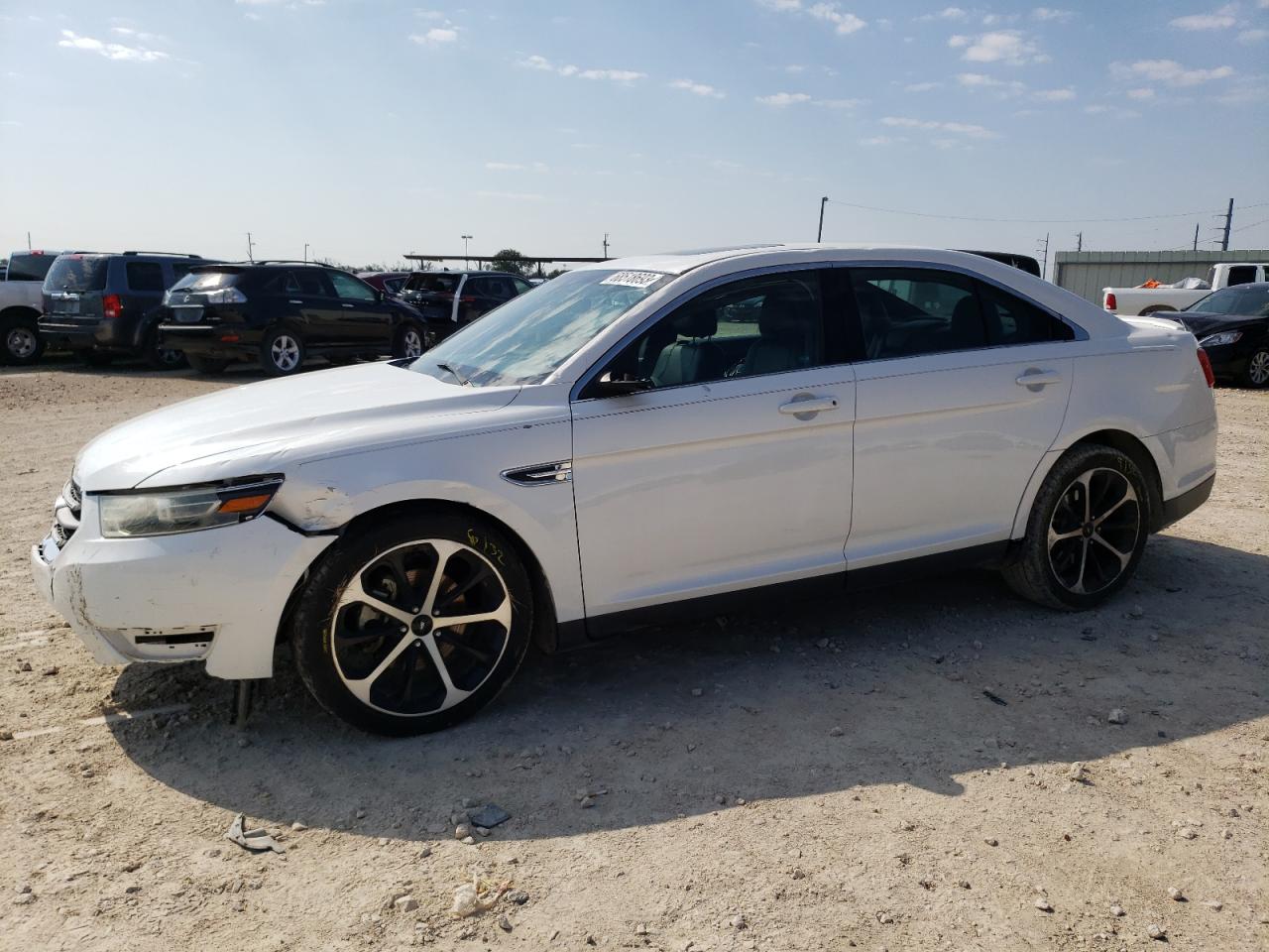 Ford Taurus 2015