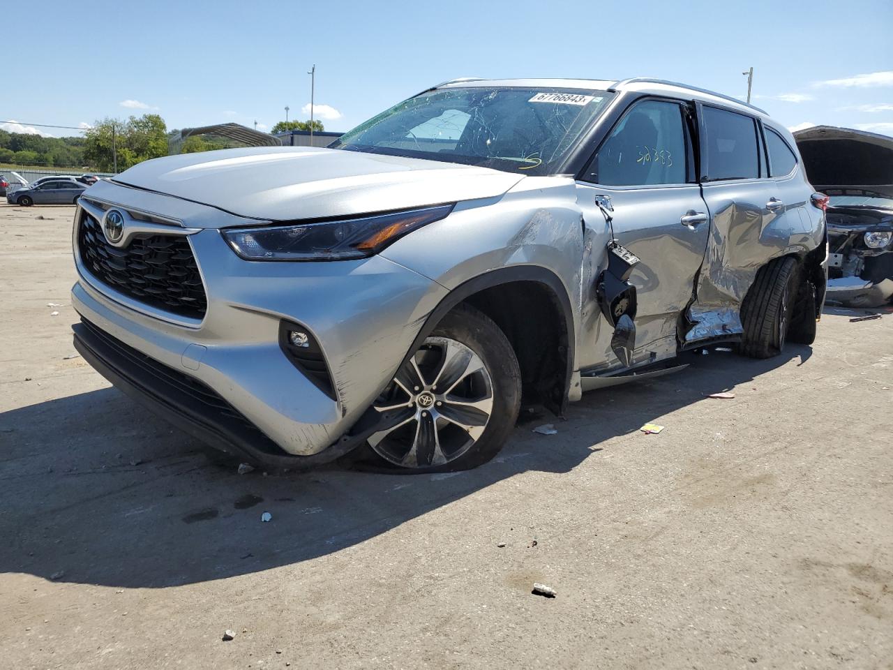 Toyota Highlander 2021