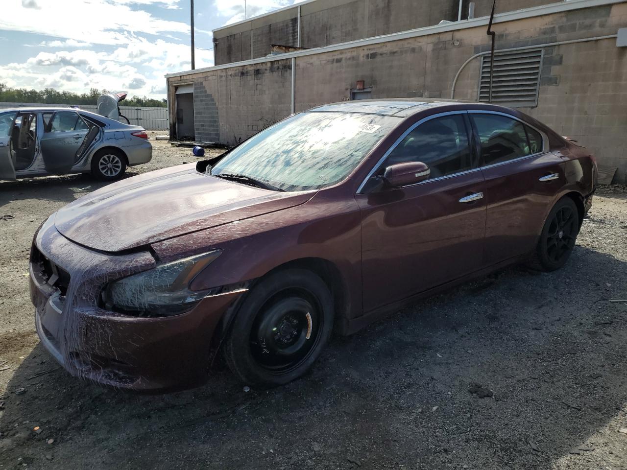Nissan Maxima 2011
