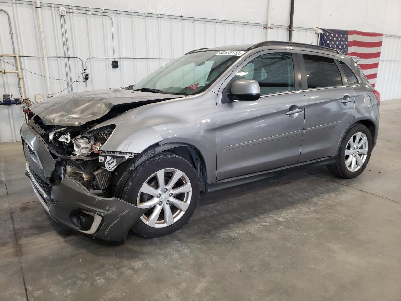 Mitsubishi Outlander 2015