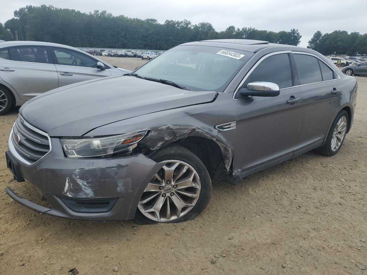 Ford Taurus 2013