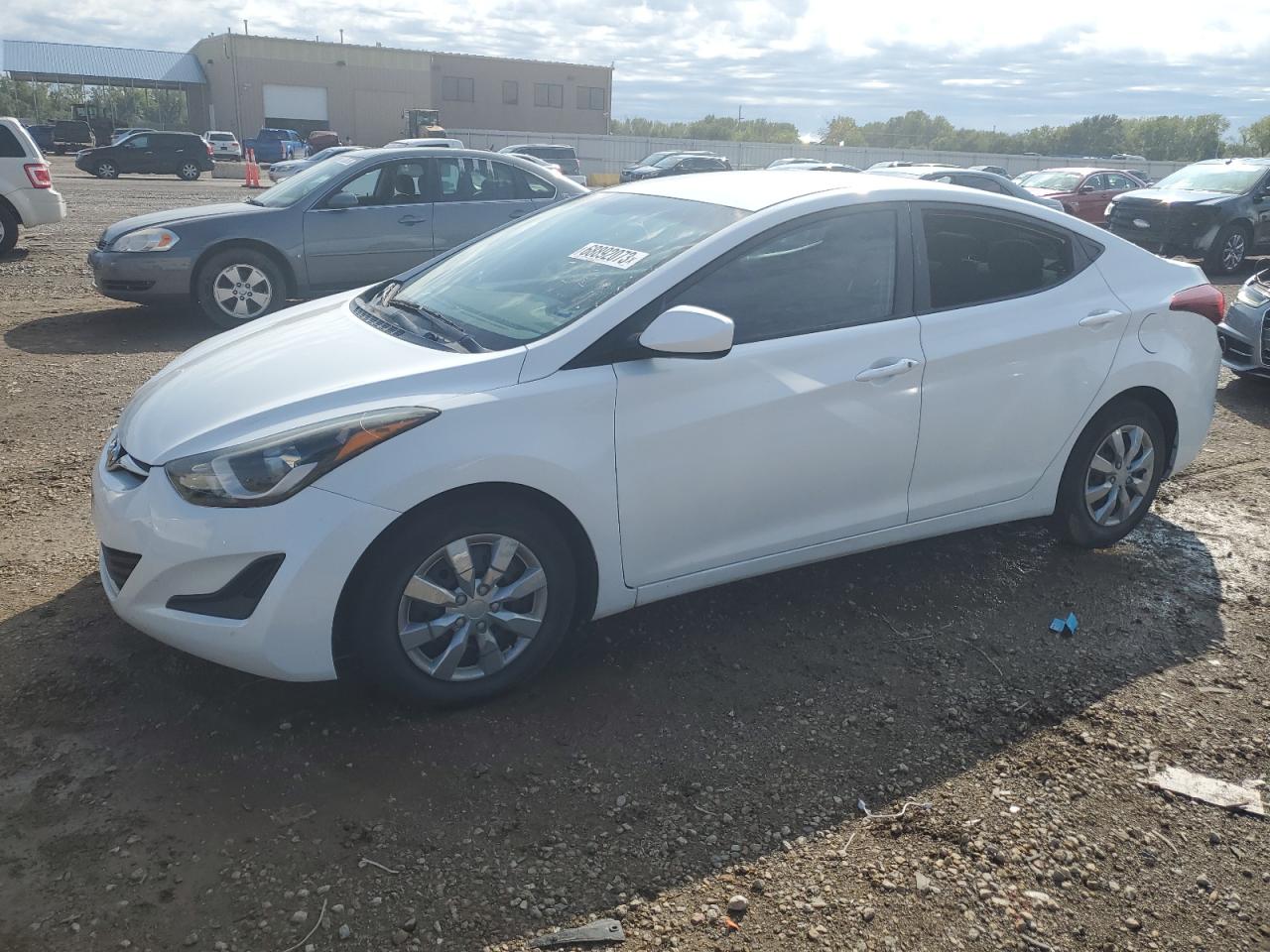 Hyundai Elantra 2016