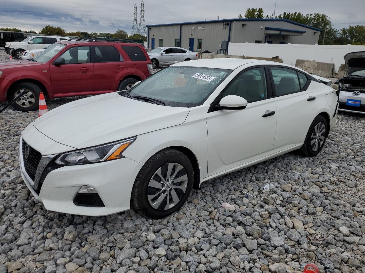 Nissan Altima 2020