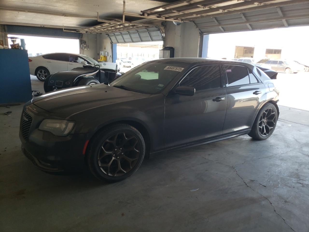 Chrysler 300 2016