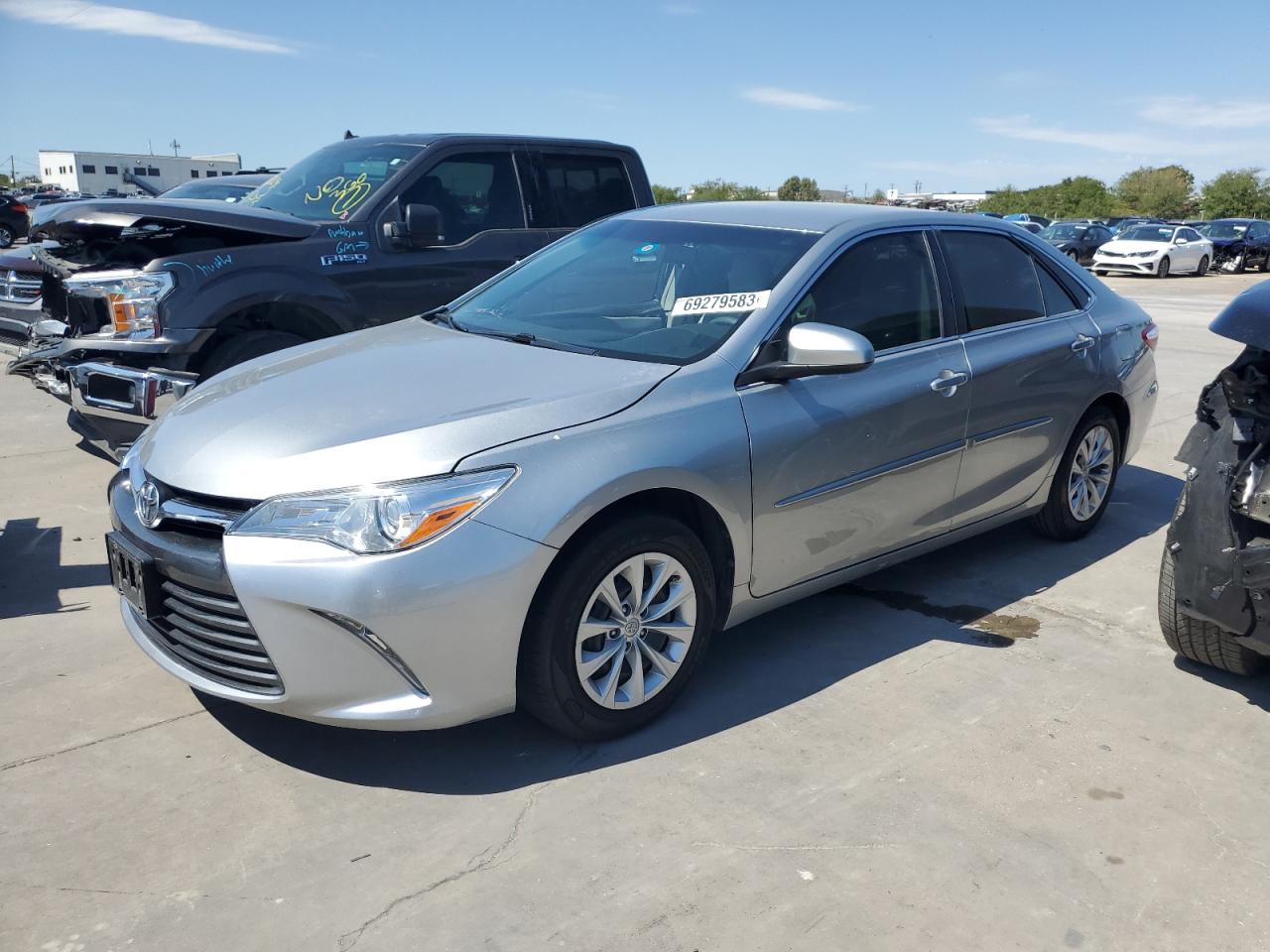 Toyota Camry 2016