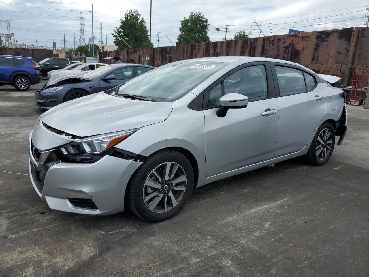 Nissan Versa 2021