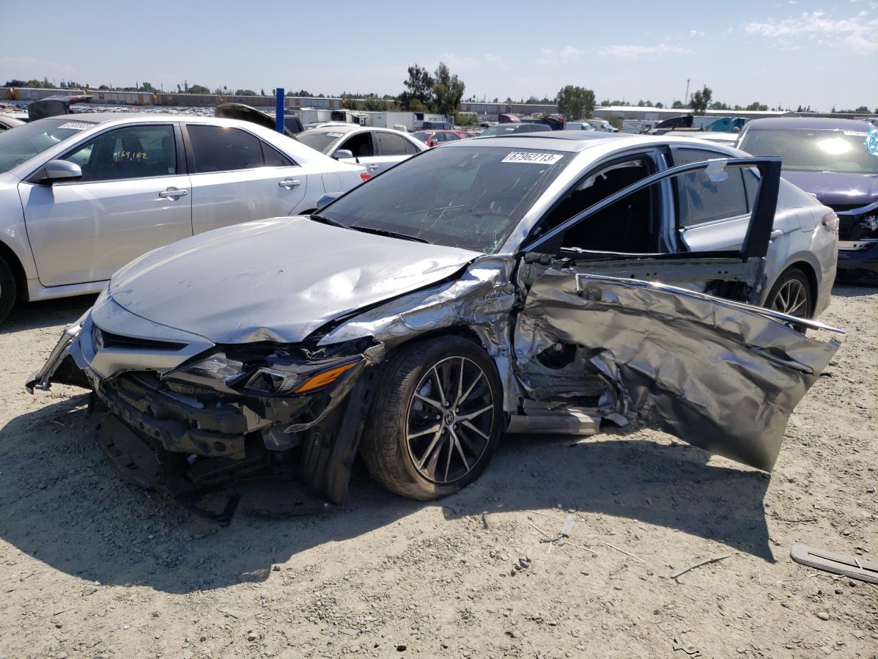 Toyota Camry 2021