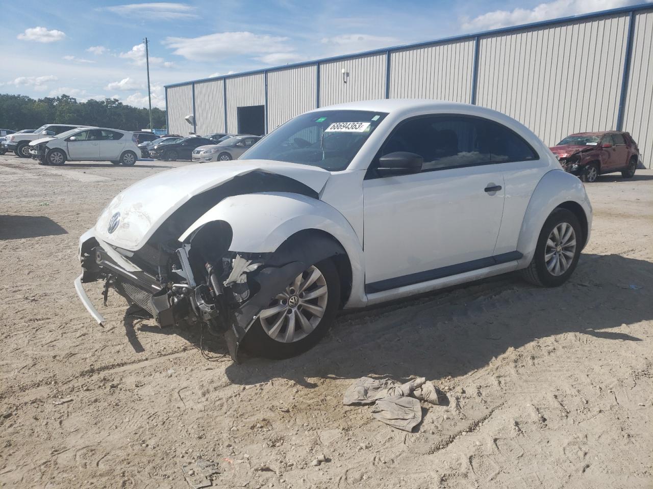Volkswagen Beetle 2016