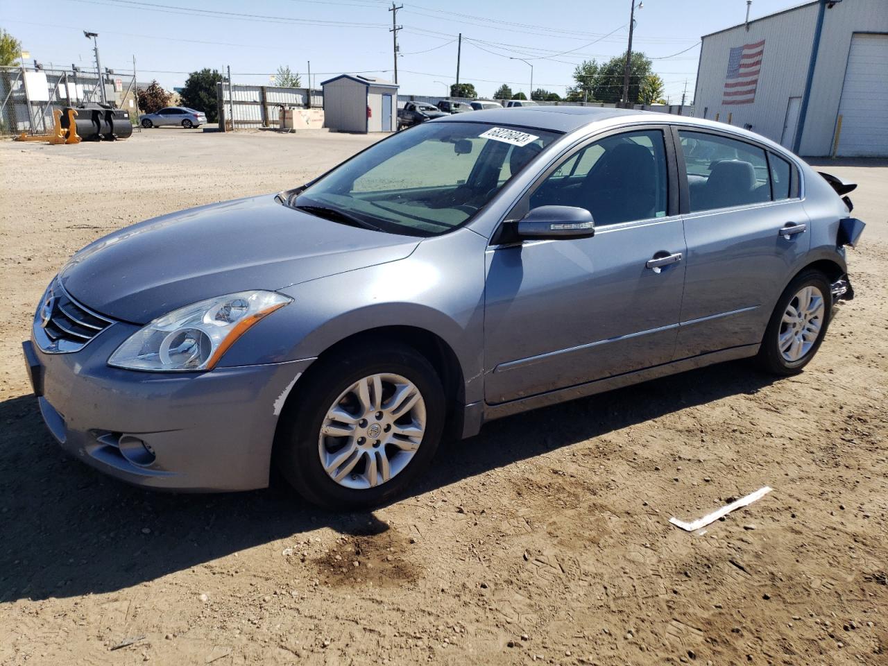 Nissan Altima 2012