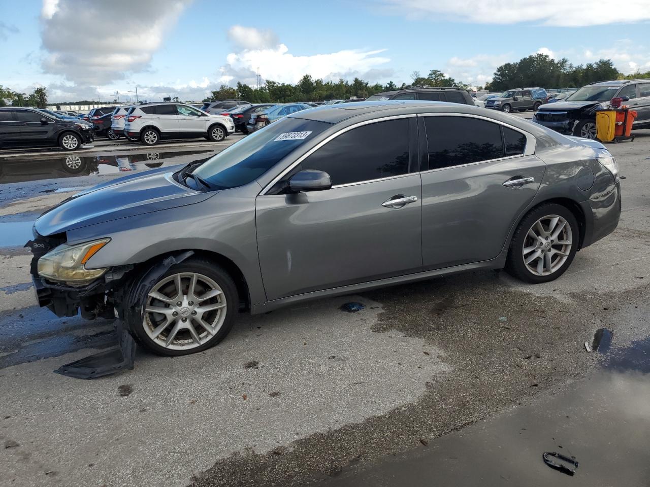 Nissan Maxima 2014