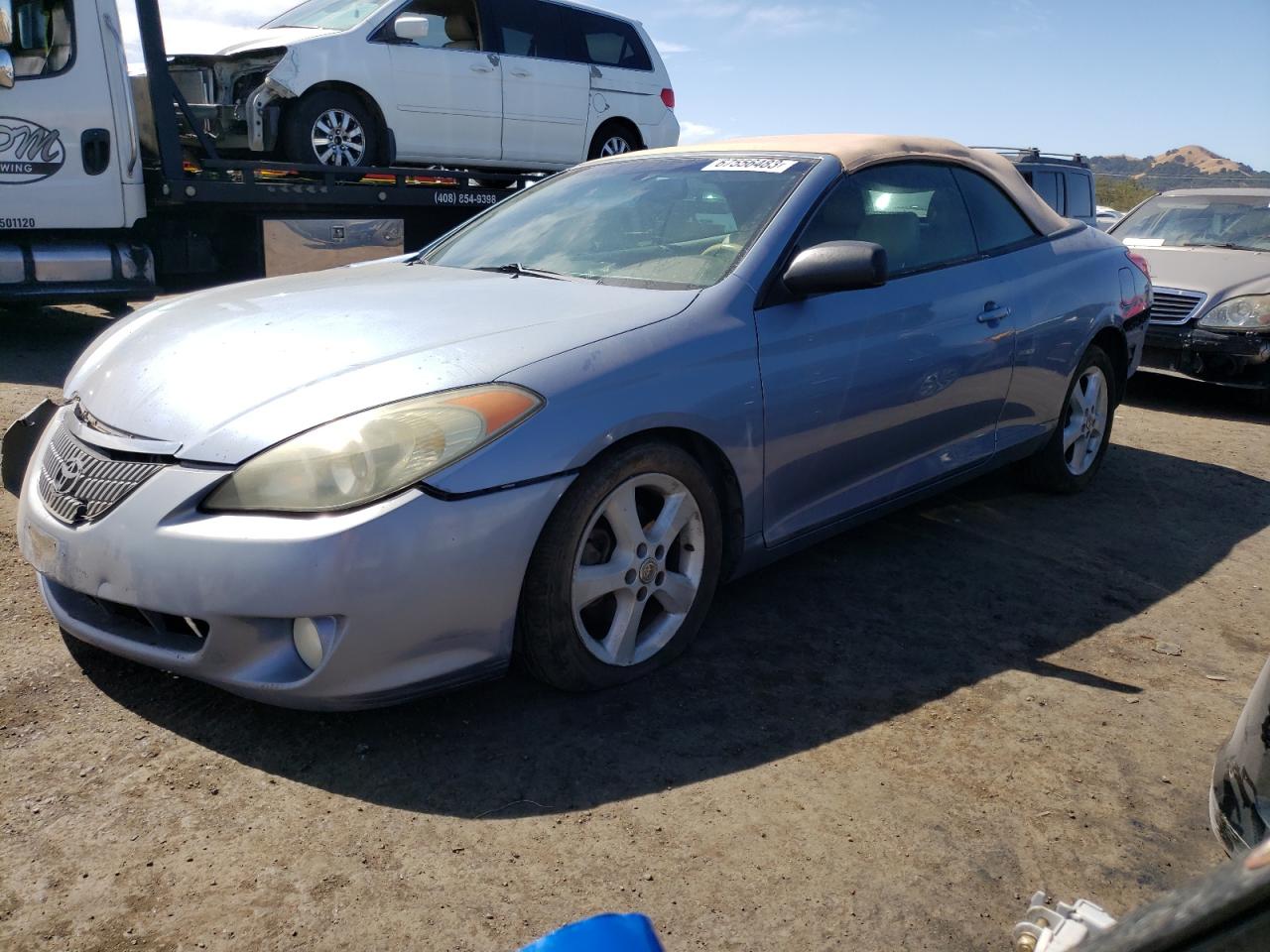 Toyota Camry 2005