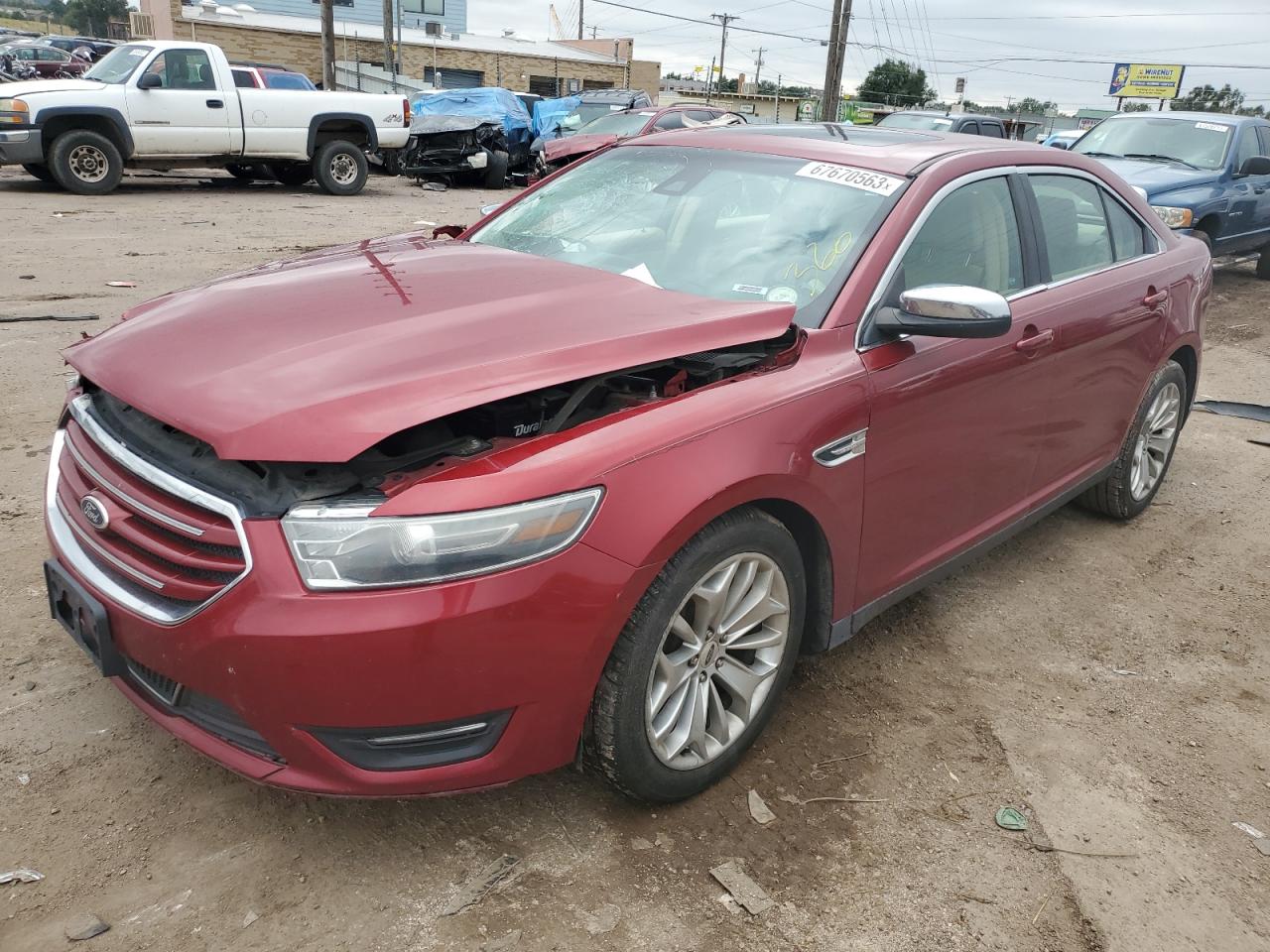 Ford Taurus 2015