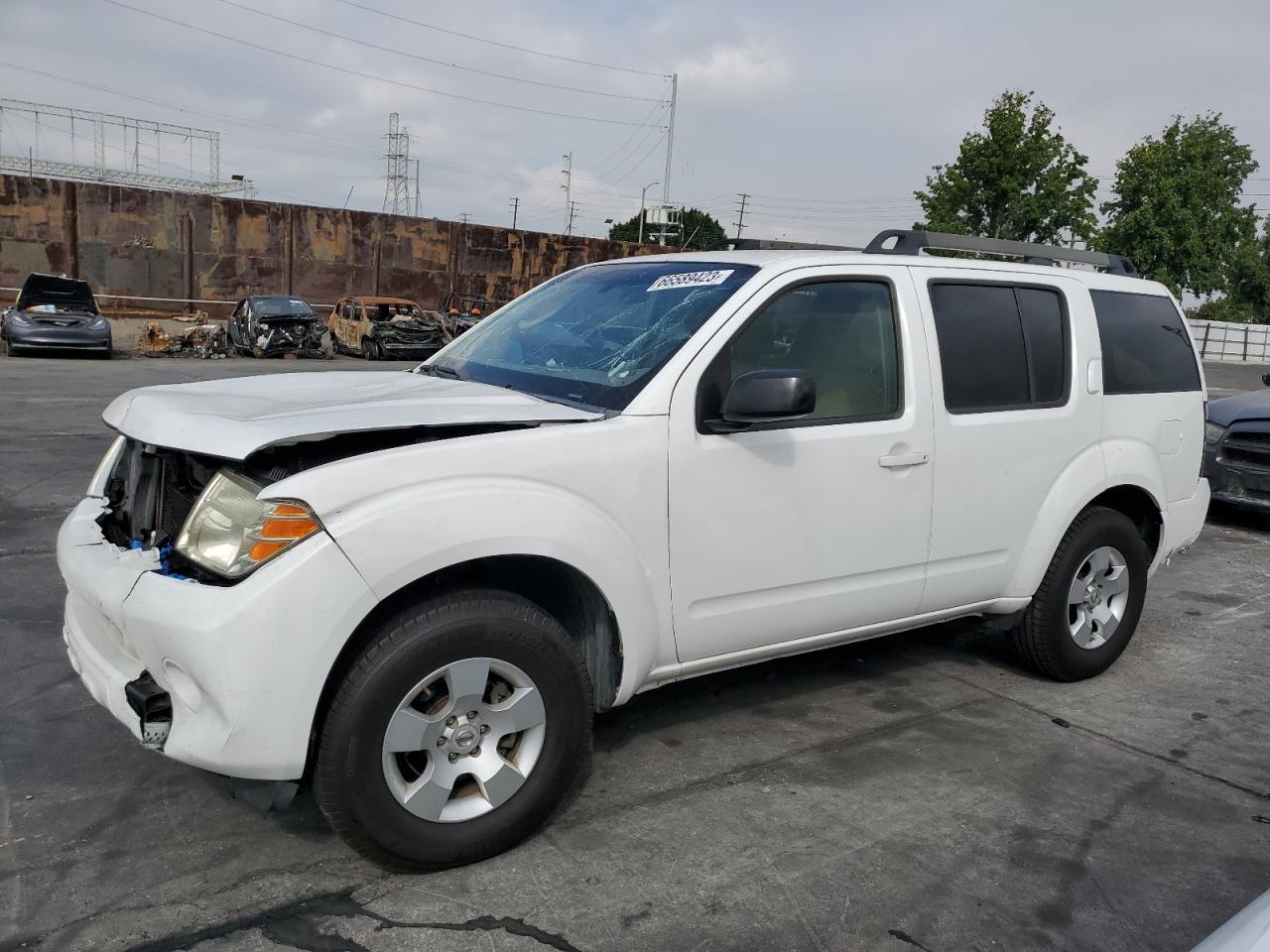 Nissan Pathfinder 2011