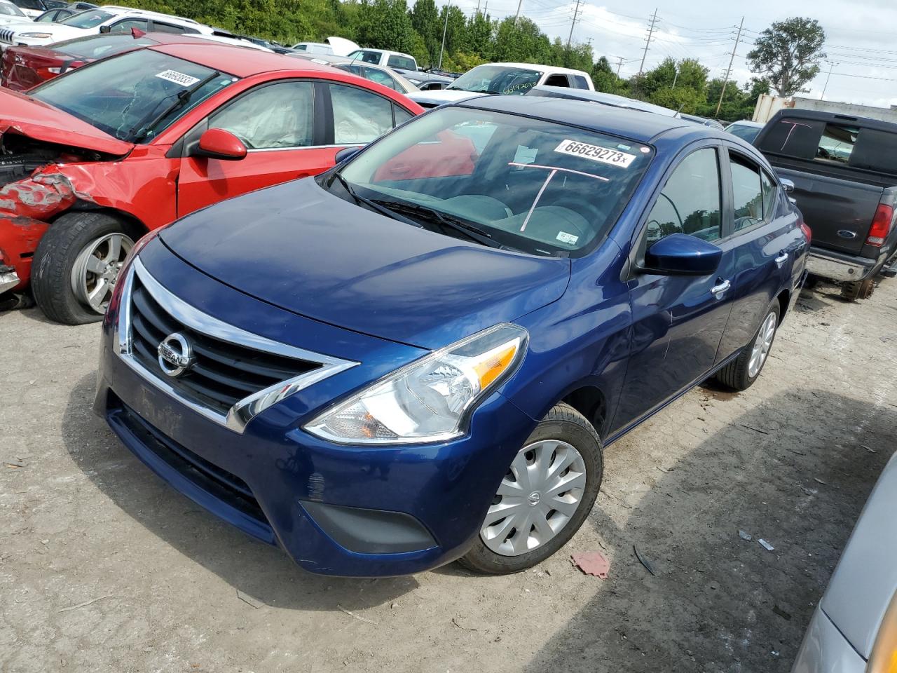 Nissan Versa 2018