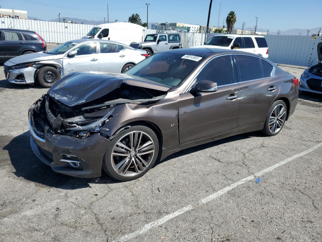 Infiniti Q50 2014