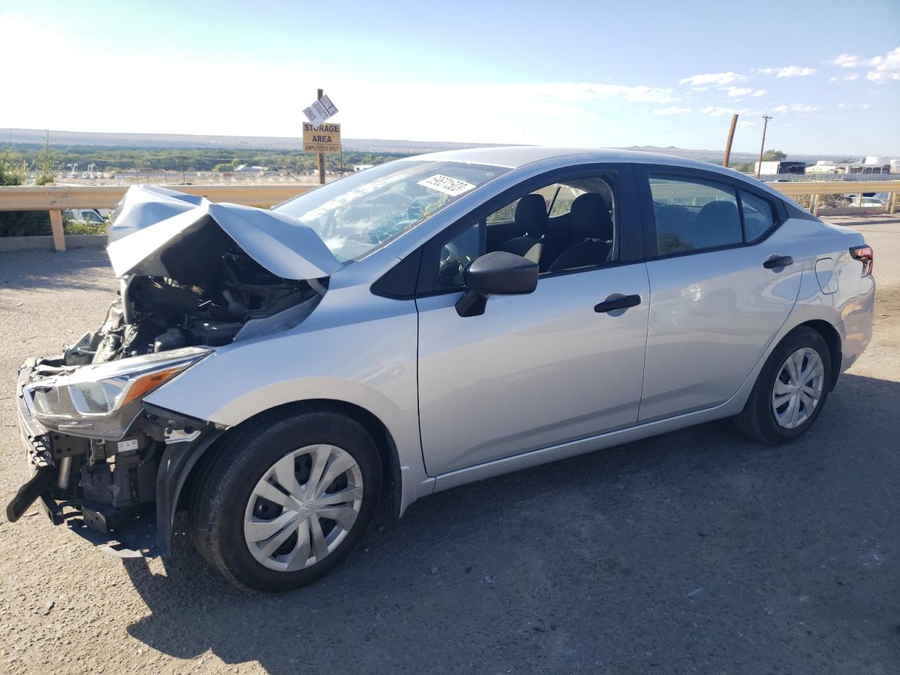 Nissan Versa 2021