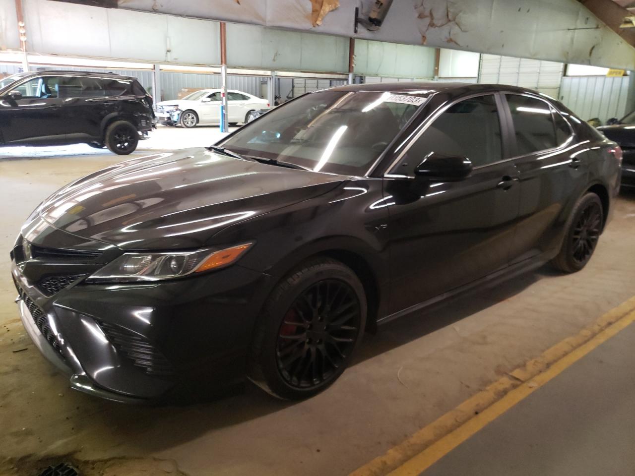 Toyota Camry 2019