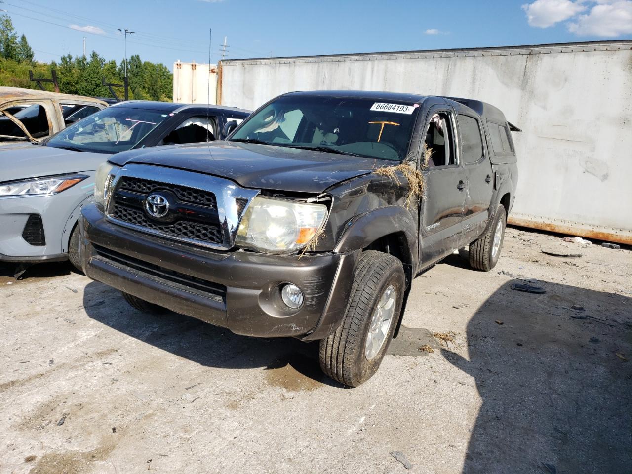 Toyota Tacoma 2011