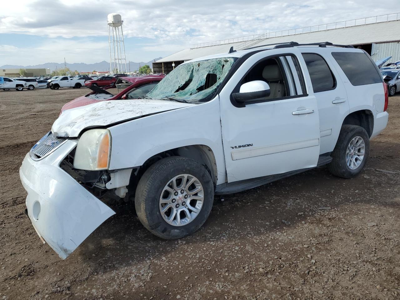 GMC YUKON SLT 2011