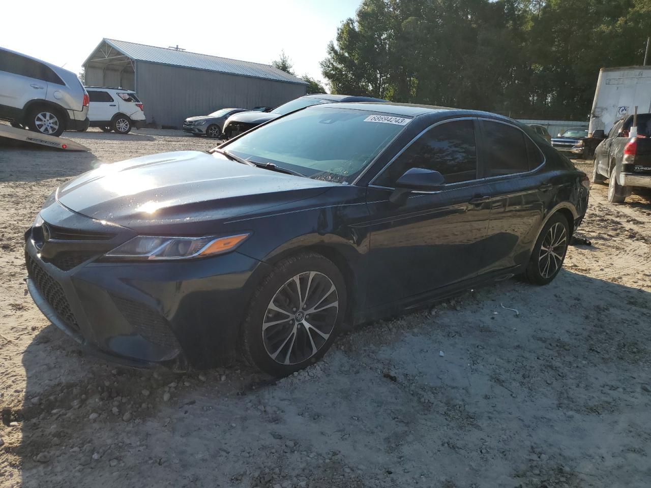 Toyota Camry 2019