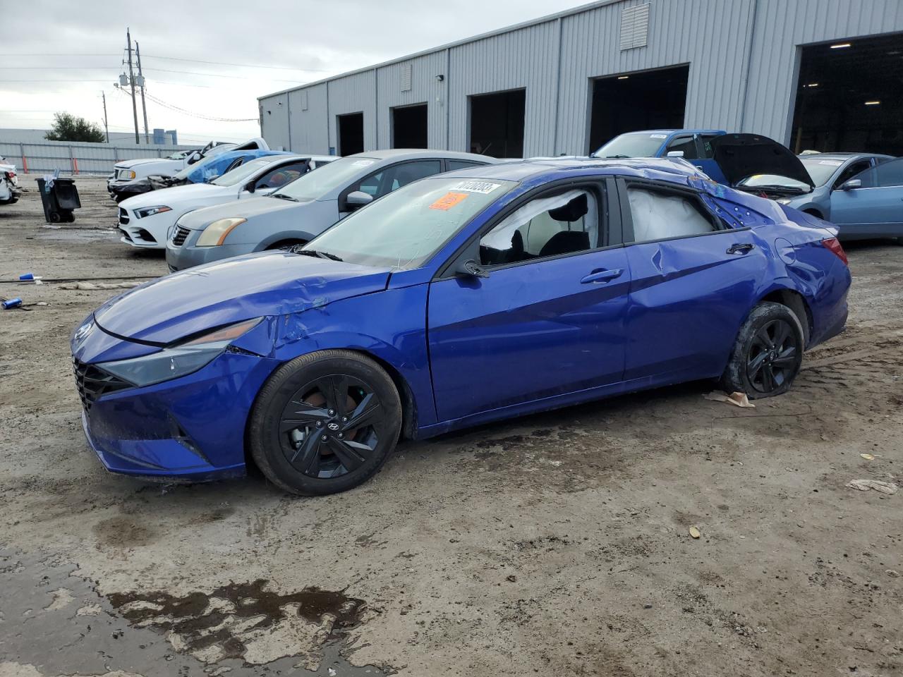 Hyundai Elantra 2023