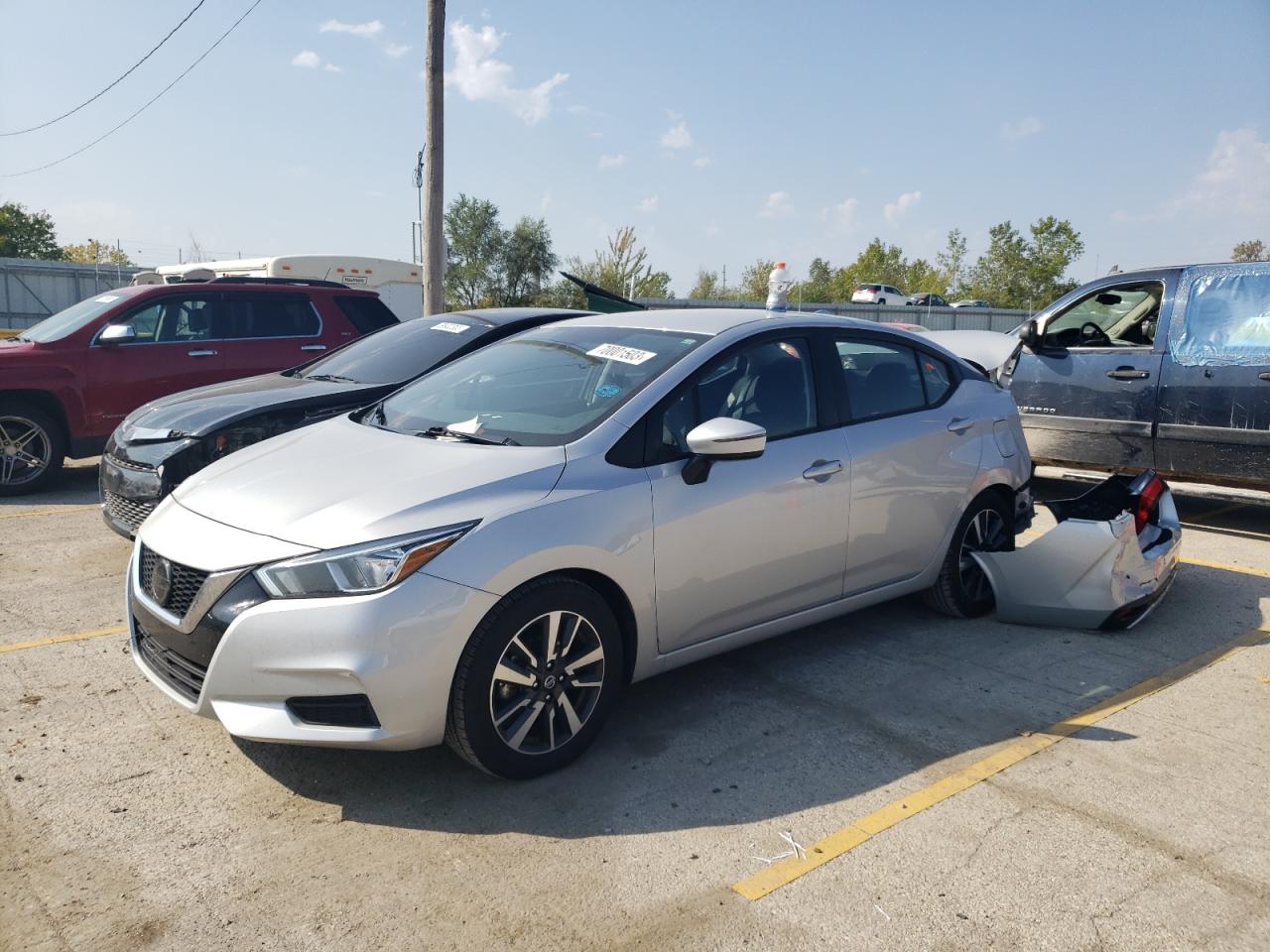 Nissan Versa 2021