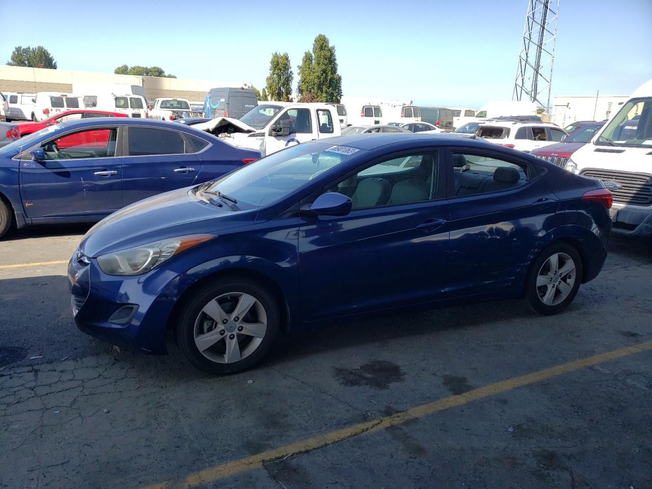 Hyundai Elantra 2013