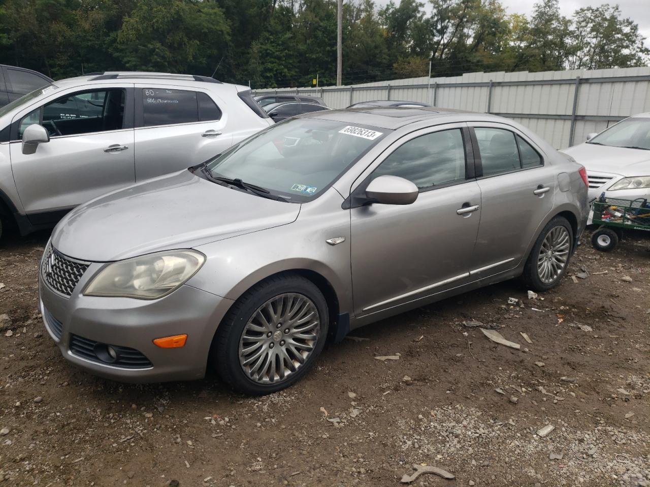 Suzuki Kizashi 2010