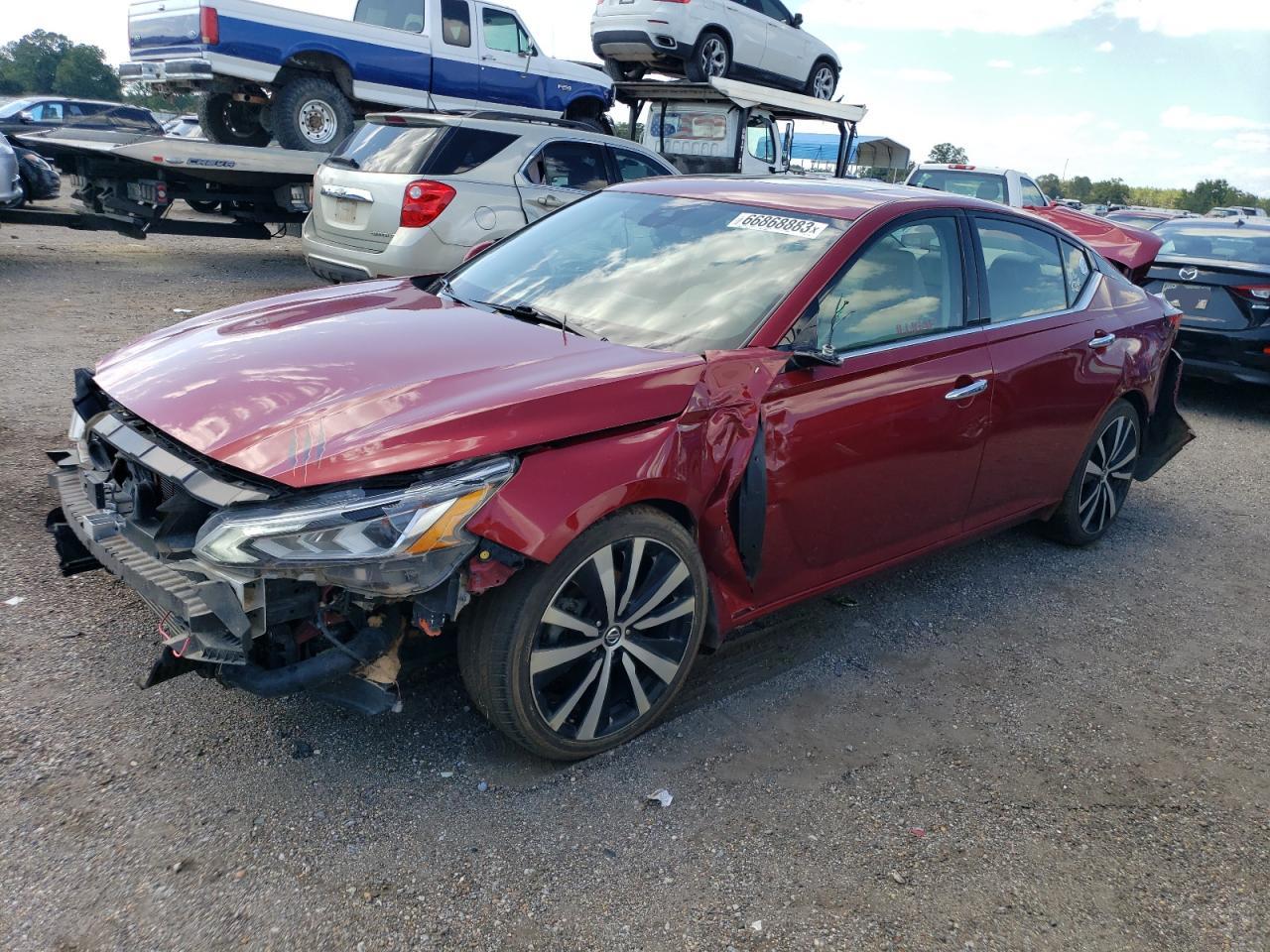Nissan Altima 2020