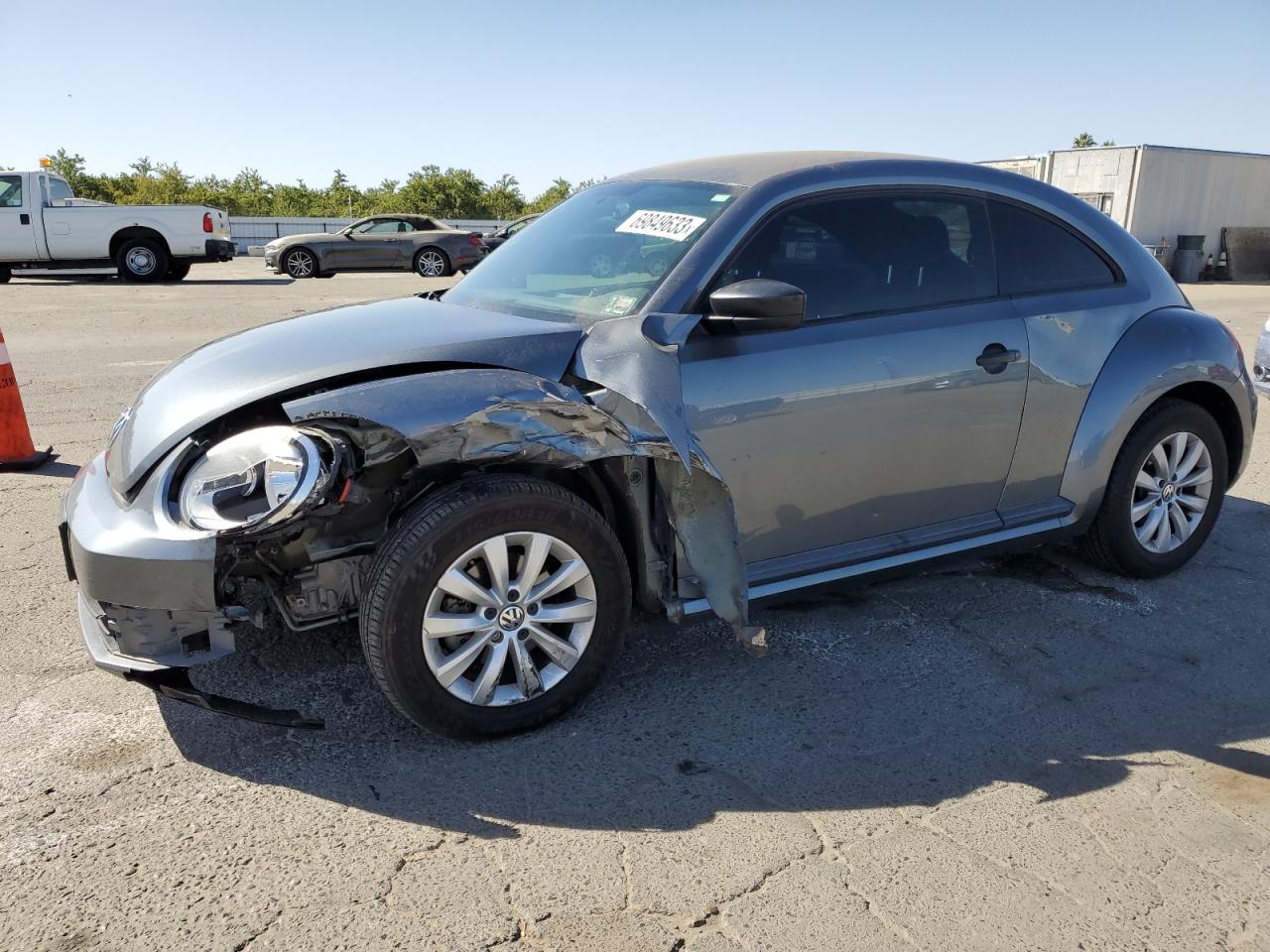 Volkswagen Beetle 2013