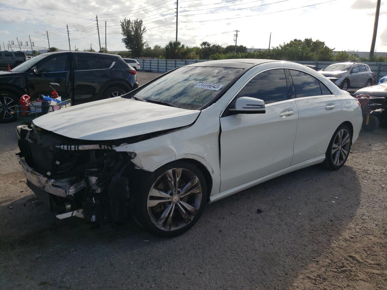 Mercedes-benz Cla-class 2015