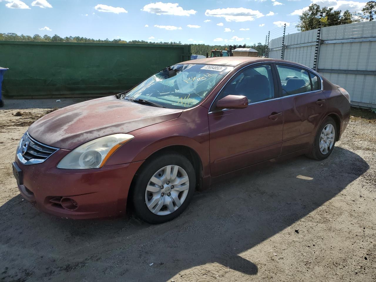Nissan Altima 2010