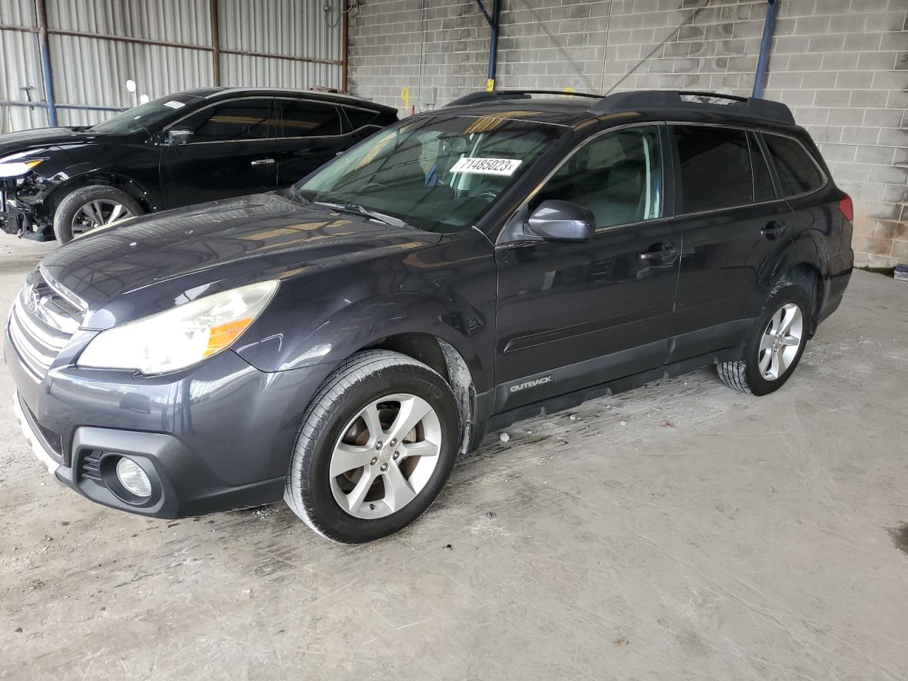 Subaru Outback 2013