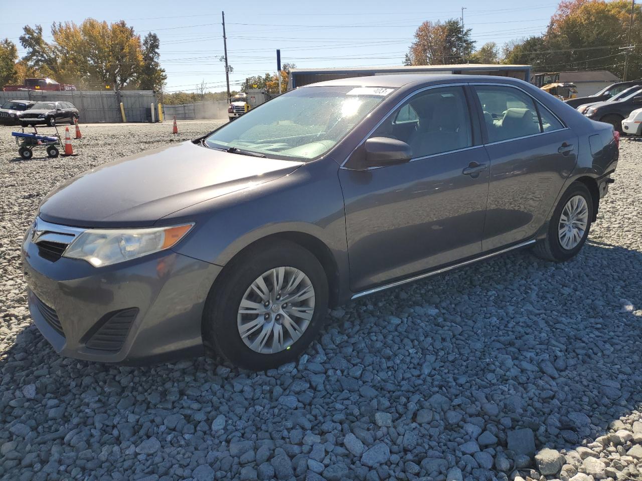 Toyota Camry 2014