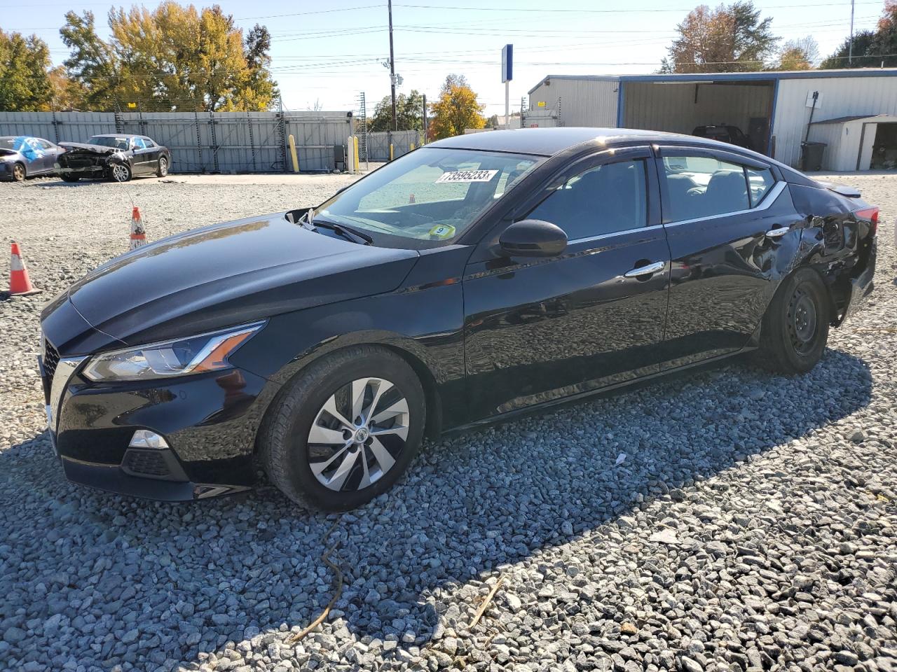 Nissan Altima 2020
