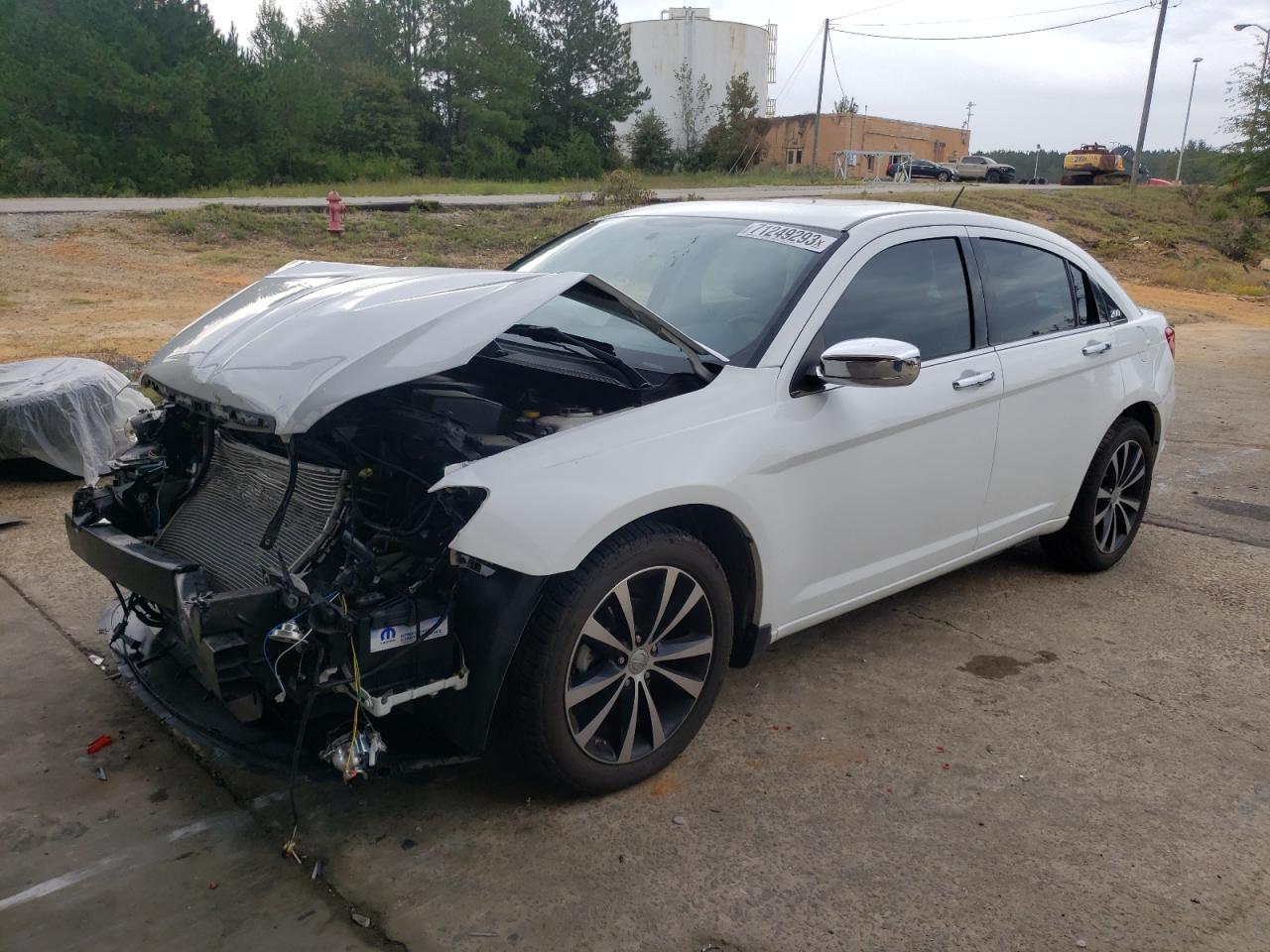 Chrysler 200 2013