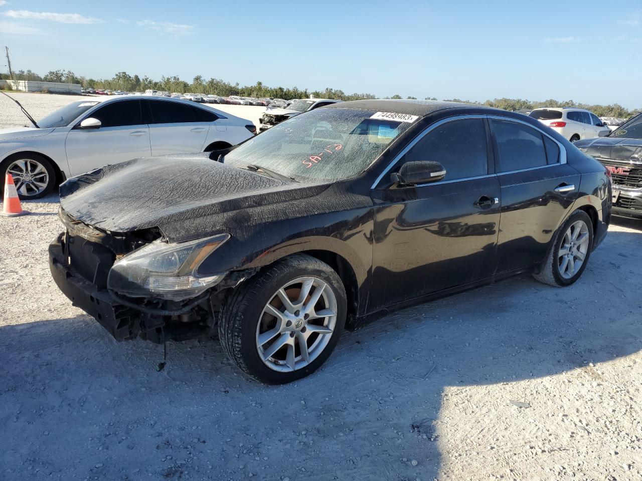 Nissan Maxima 2010