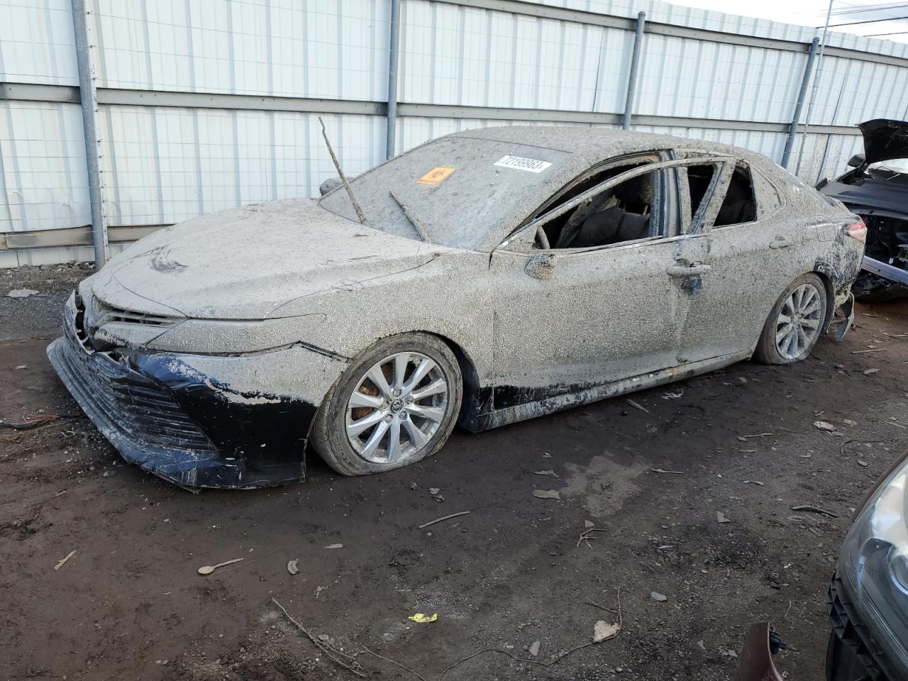 TOYOTA CAMRY 2018