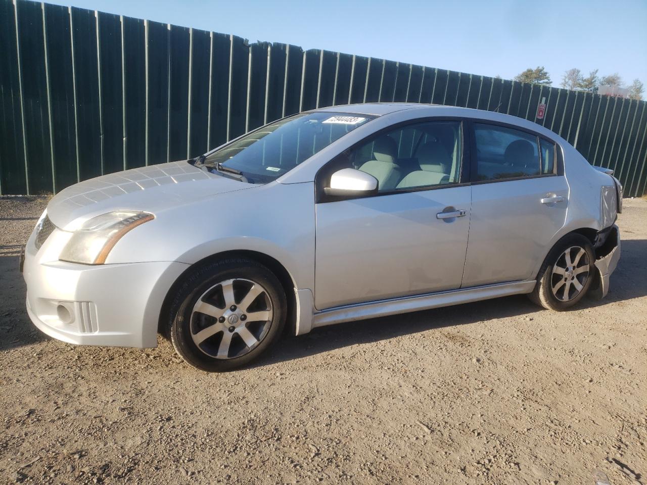 Nissan Sentra 2012