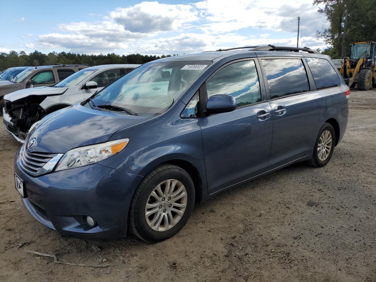 Toyota Sienna 2013