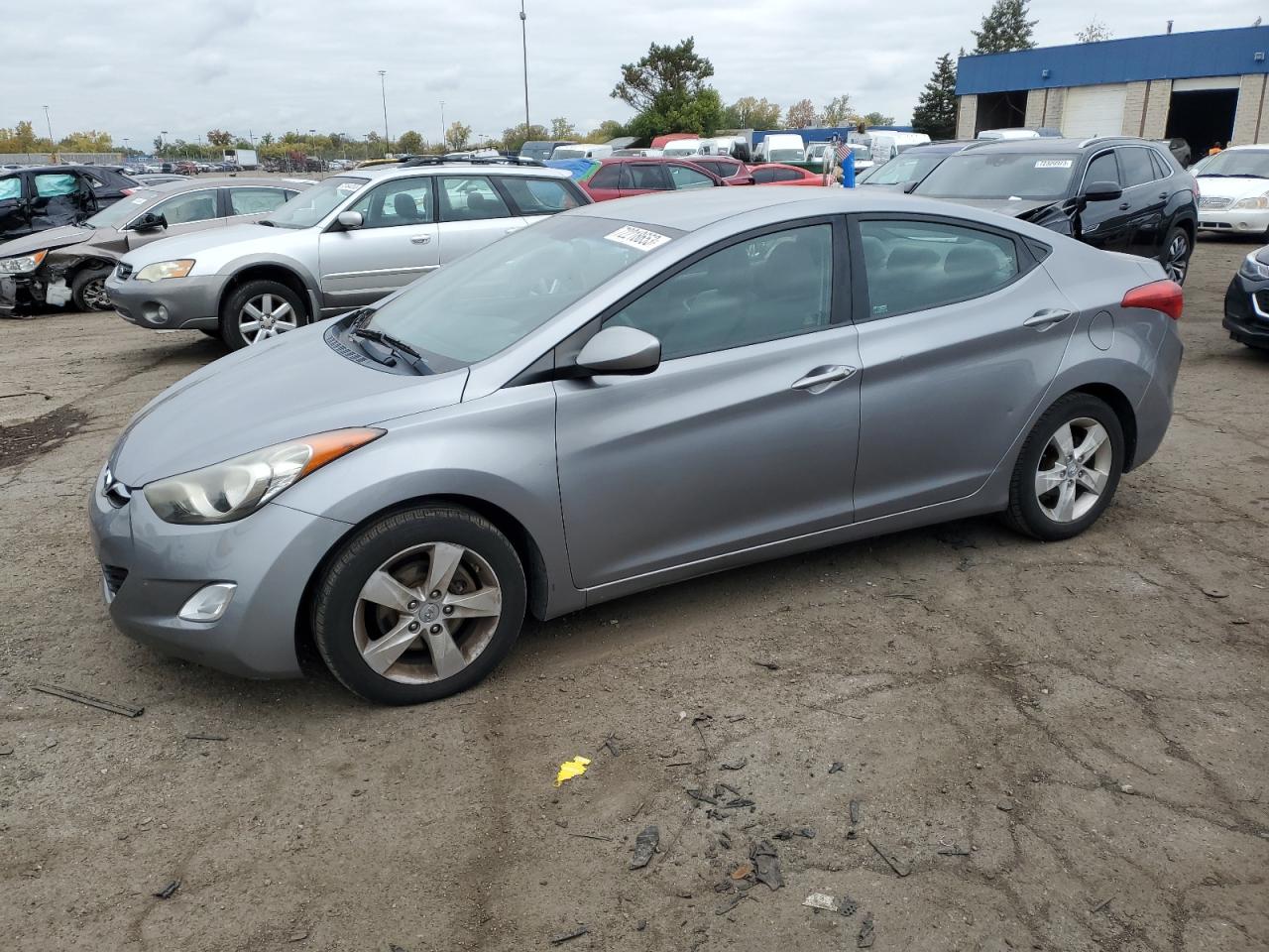 Hyundai Elantra 2012