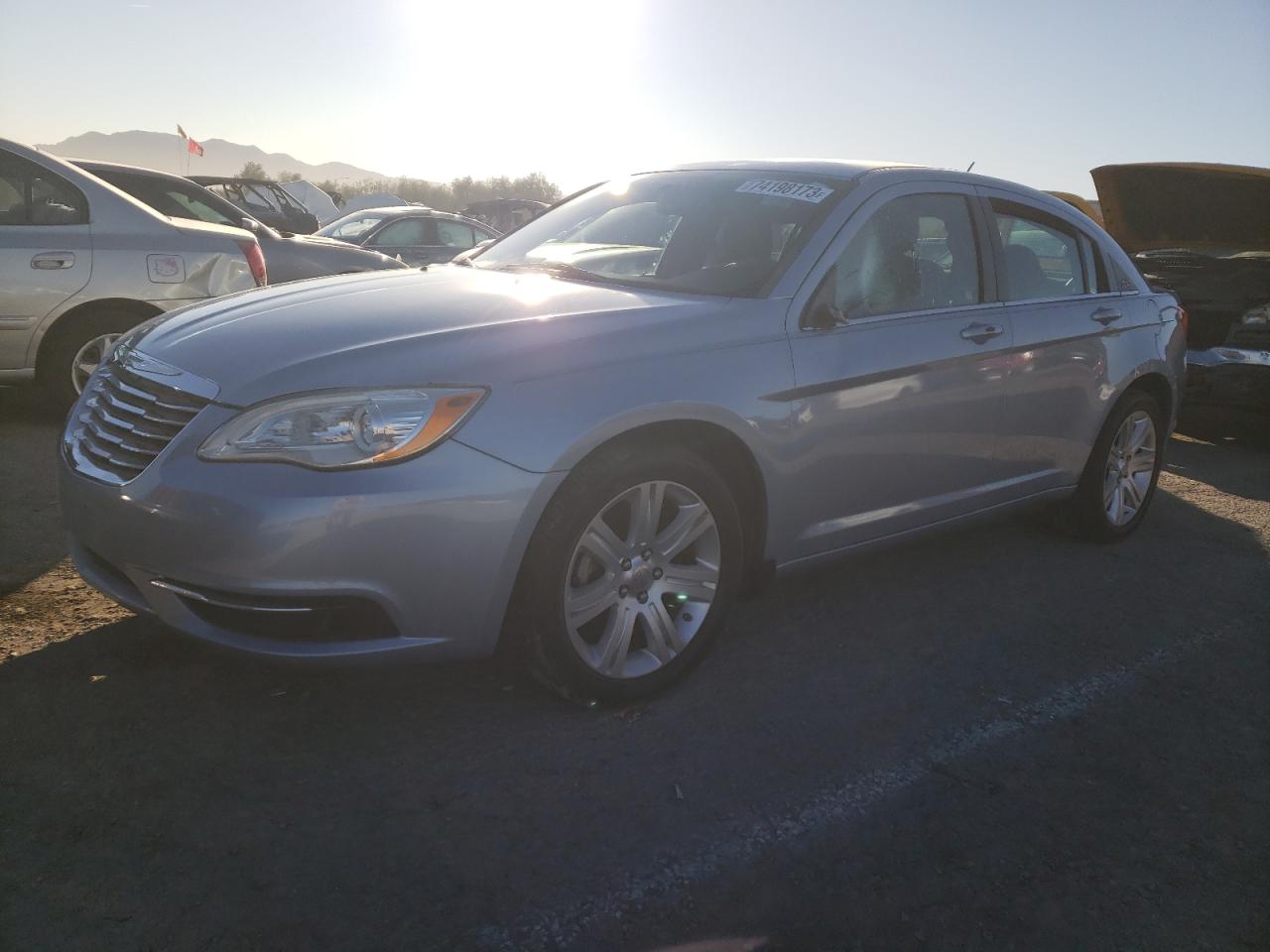 Chrysler 200 2013