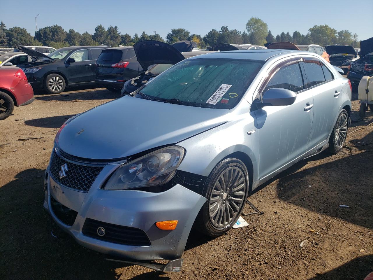 Suzuki Kizashi 2011