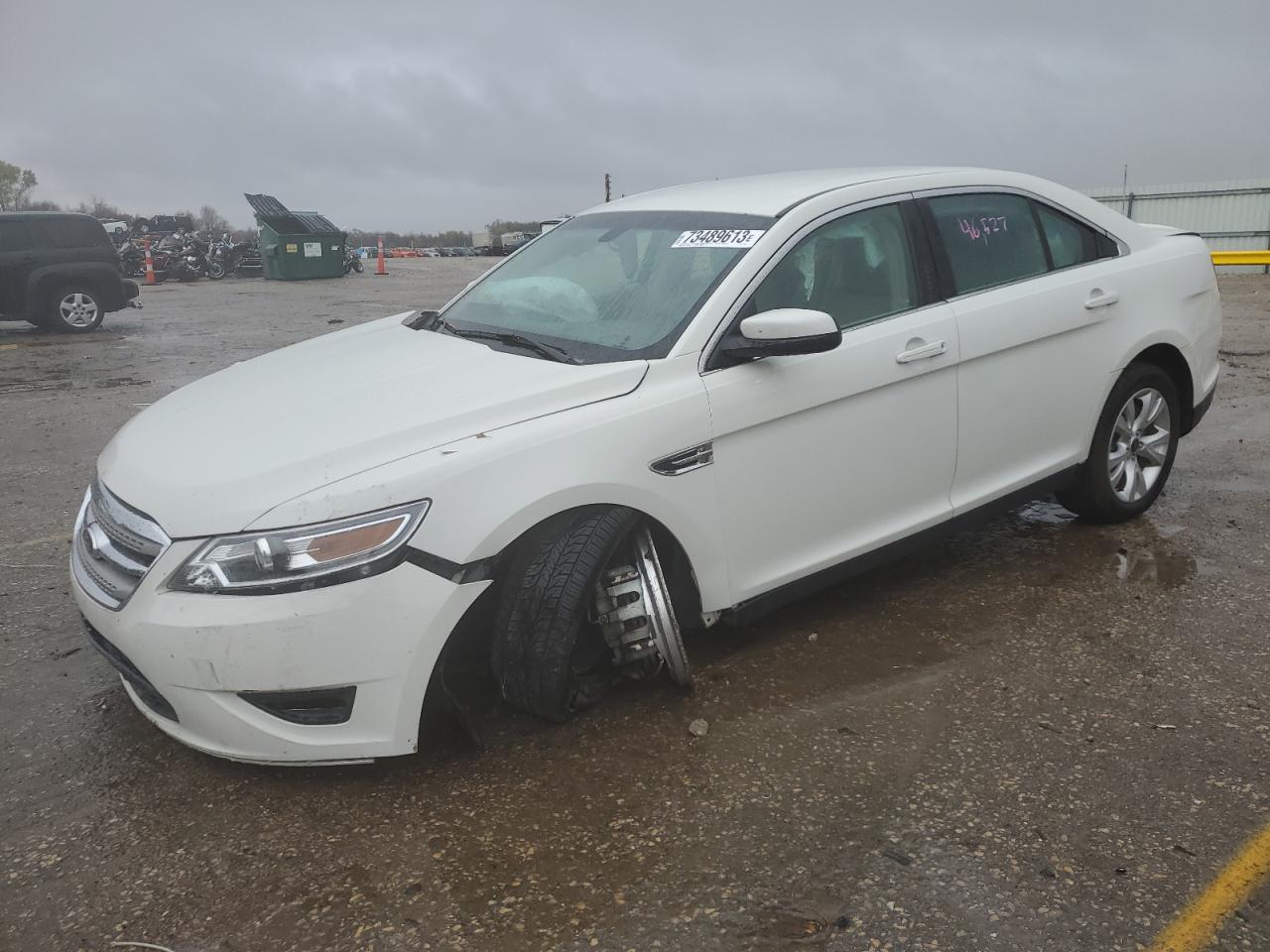 Ford Taurus 2010