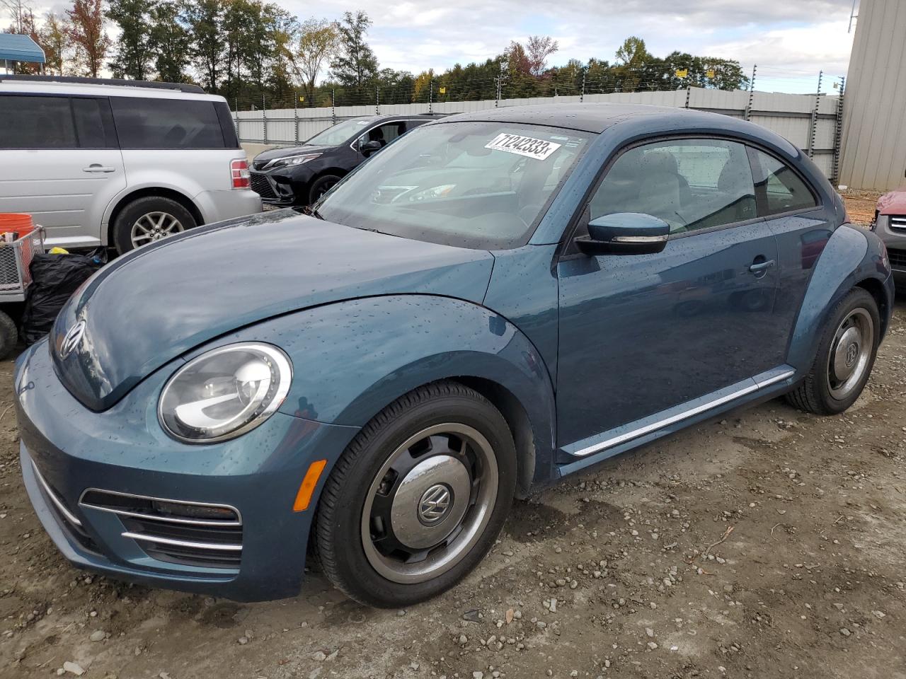 Volkswagen Beetle 2018