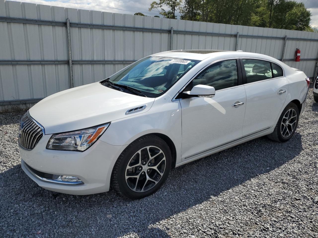Buick Lacrosse 2016