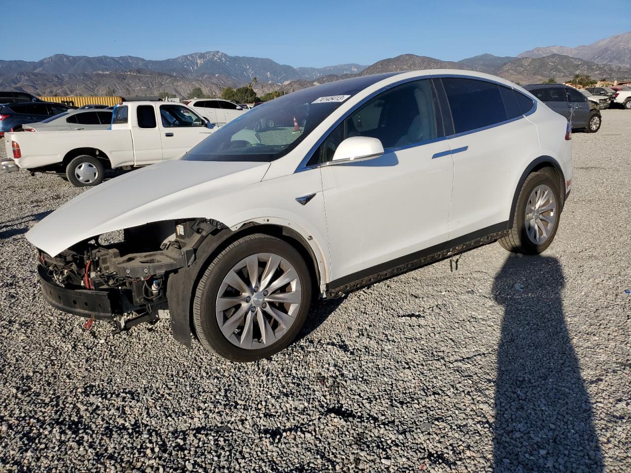 Tesla Model x 2017
