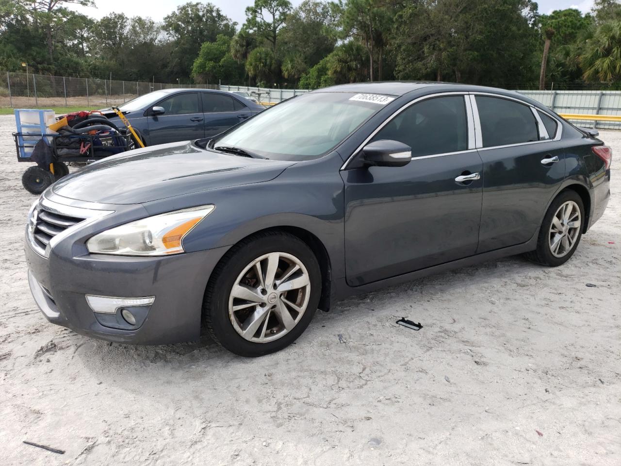 Nissan Altima 2013