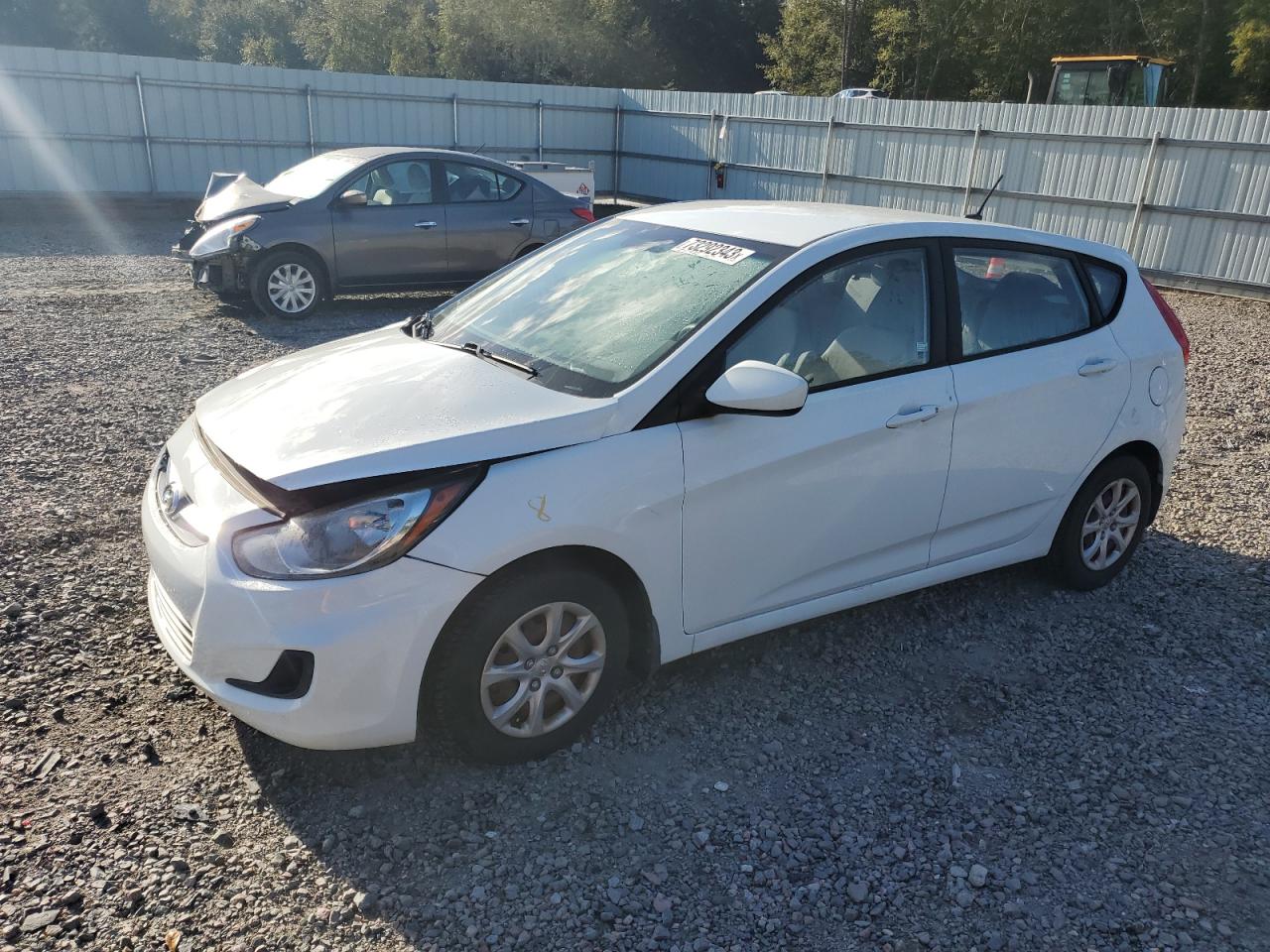 Hyundai Accent 2012